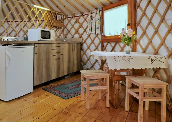 Kadosa Jurta Apartman